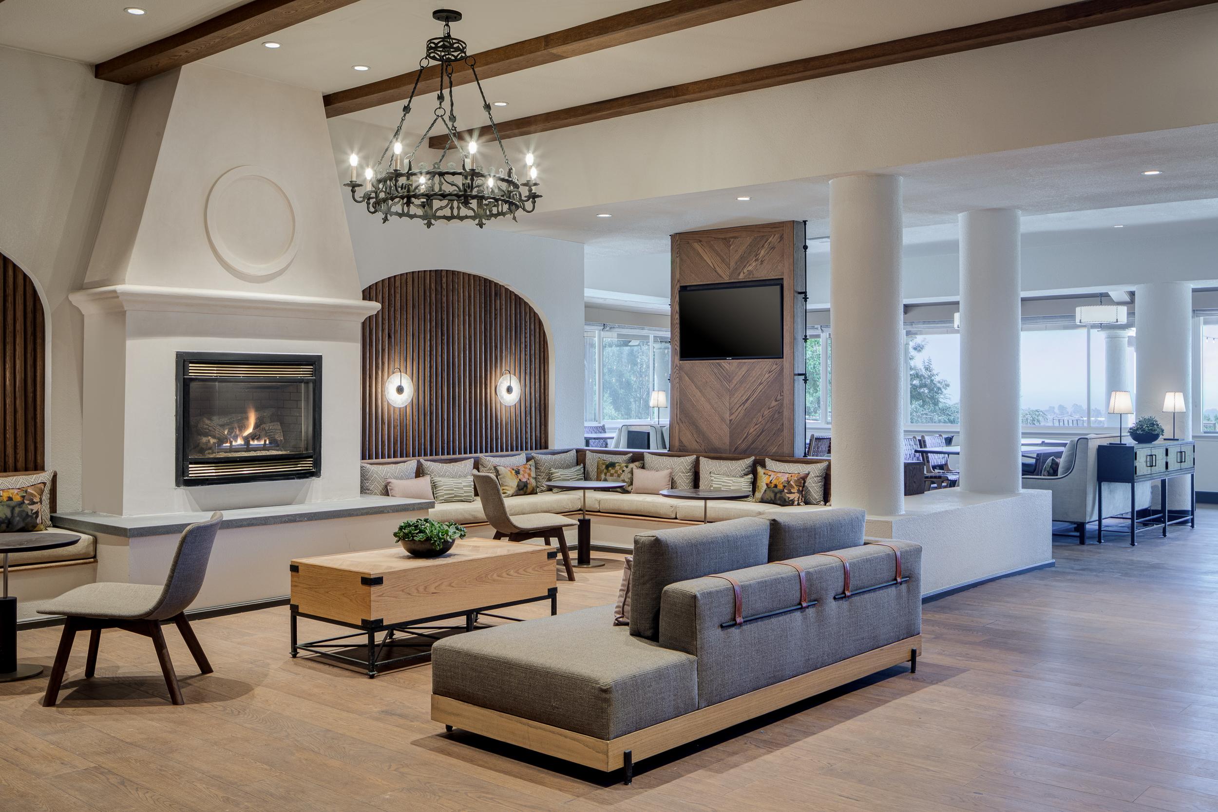 Chaminade Resort & Spa Santa Cruz Exterior photo